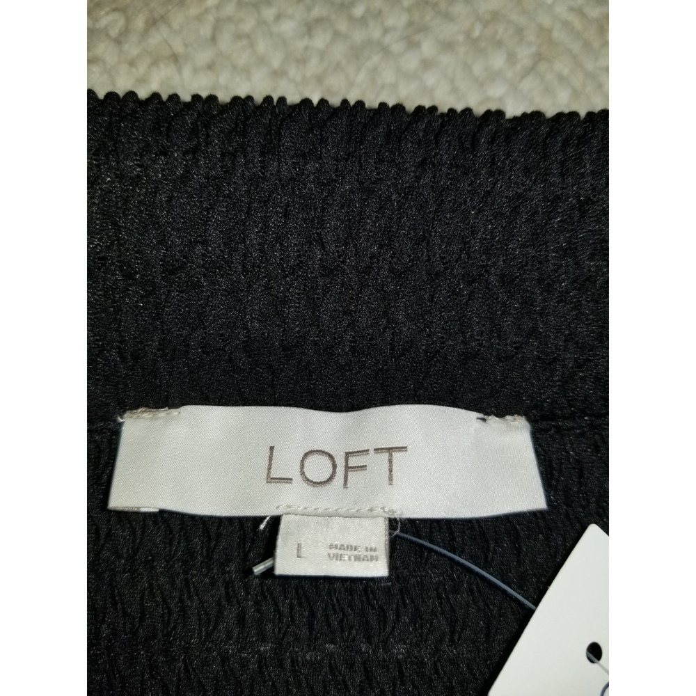 NWT Womens Top-ANN TAYLOR LOFT-black stretch "Smocked Ruffle Hem" shirt ss-L - Picture 6 of 6